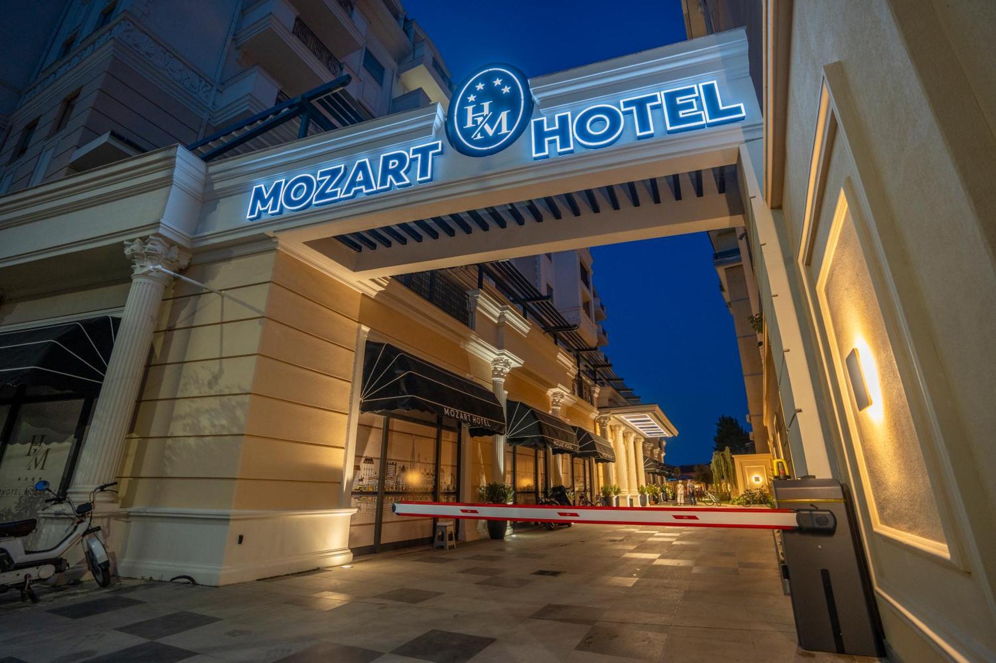 Hotel Mozart Shkodër Dış mekan fotoğraf